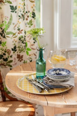 Kristina, bricka, gul