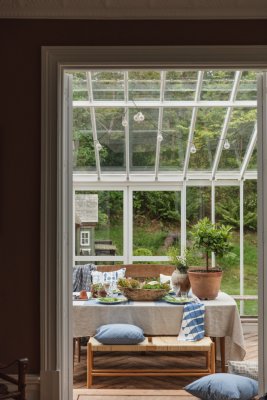 Prickruta, blått kuddfodral, 47x47cm