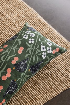 Körsbärsträdgården, kuddfodral, mörkgrön, 40x70cm