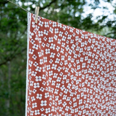 Belle Amie, metervara, terrakotta, 150cm