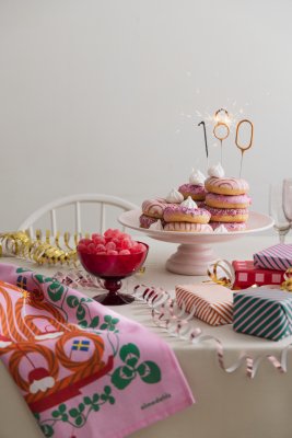Hurra, hurra, hurra!, kökshandduk, rosa