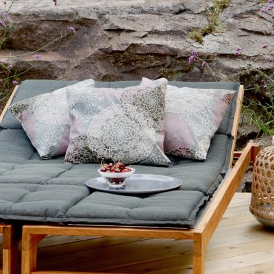 Almedahls_Spets, metervara, grå_100830-0110