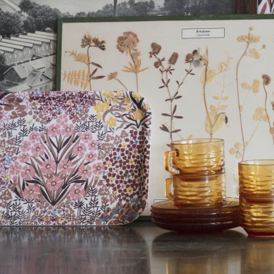 Botanic Garden, rosa brun bricka som inredningsdetalj