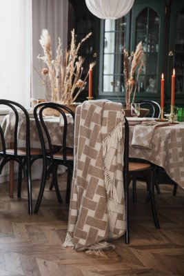 Almedahls_Korg, pläd, brun offwhite_101998-0068