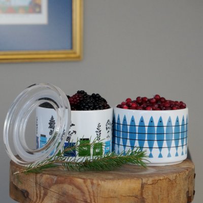 Persons kryddskåp, porslinsburk m lock, blå100437-0000